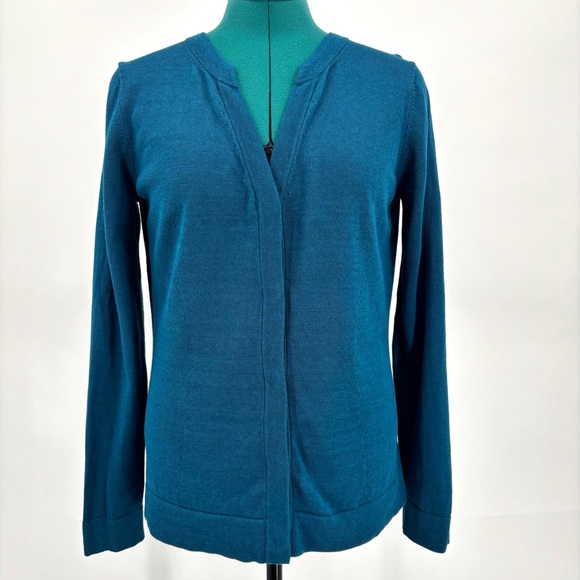 Cabi Ever Cardigan # 3368, Teal V-Neck Cardigan, Medium - Picture 3 of 16
